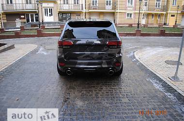 Внедорожник / Кроссовер Jeep Grand Cherokee 2014 в Киеве