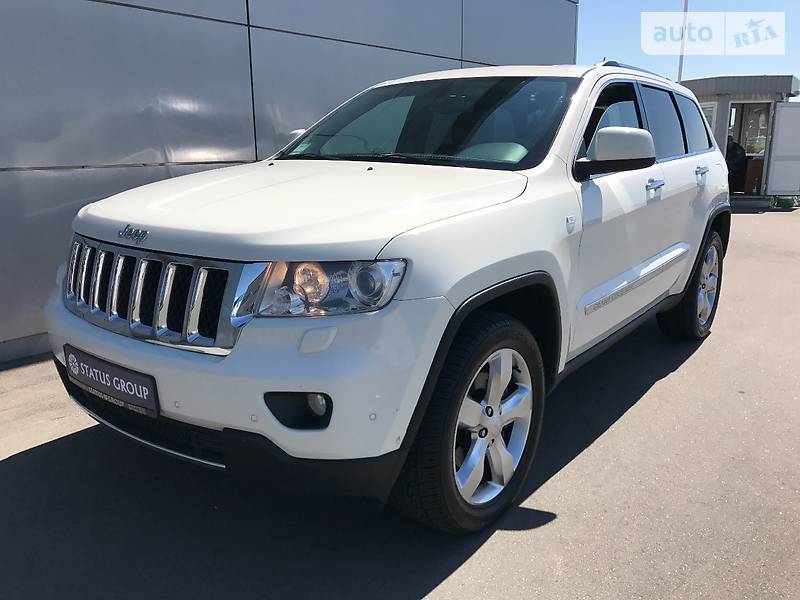 Позашляховик / Кросовер Jeep Grand Cherokee 2013 в Києві