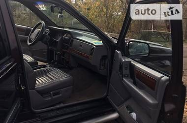 Внедорожник / Кроссовер Jeep Grand Cherokee 1993 в Первомайске