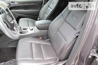 Позашляховик / Кросовер Jeep Grand Cherokee 2019 в 