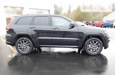 Внедорожник / Кроссовер Jeep Grand Cherokee 2019 в Киеве