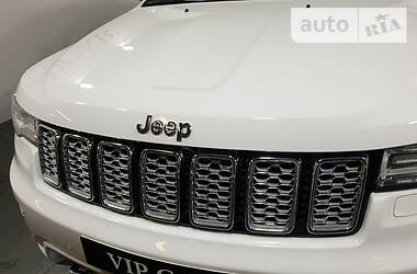 Внедорожник / Кроссовер Jeep Grand Cherokee 2019 в Киеве