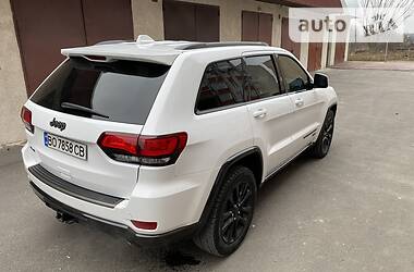 Внедорожник / Кроссовер Jeep Grand Cherokee 2016 в Чорткове