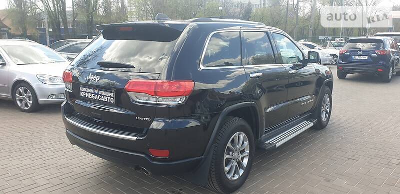 Внедорожник / Кроссовер Jeep Grand Cherokee 2015 в Кривом Роге