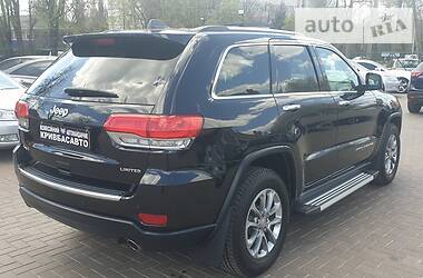Позашляховик / Кросовер Jeep Grand Cherokee 2015 в 