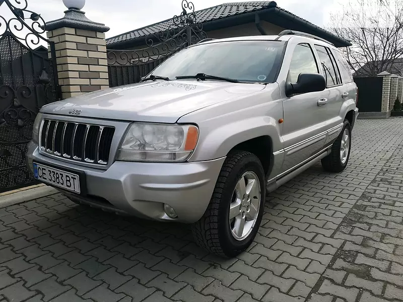 Внедорожник / Кроссовер Jeep Grand Cherokee 2003 в 