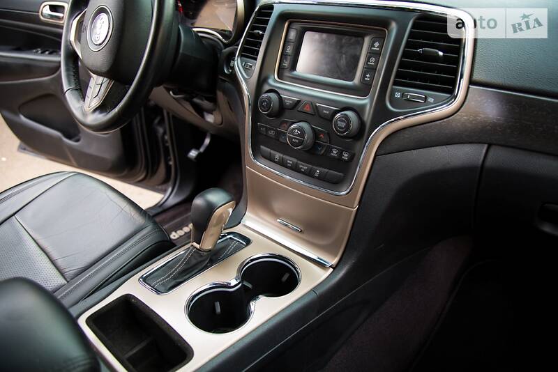 Позашляховик / Кросовер Jeep Grand Cherokee 2016 в Києві фото 32 Позашляховик / Кросовер Jeep Grand Cherokee 2016 в Києві
