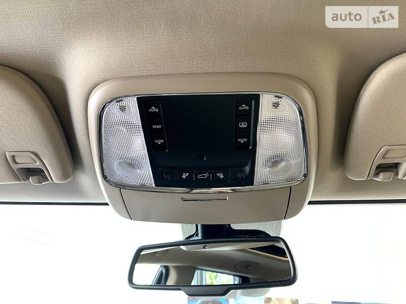 Позашляховик / Кросовер Jeep Grand Cherokee 2015 в Чернігові фото 32 Позашляховик / Кросовер Jeep Grand Cherokee 2015 в Чернігові