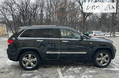 Внедорожник / Кроссовер Jeep Grand Cherokee 2011 в Киеве