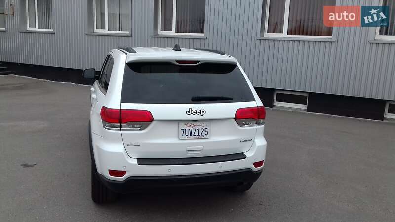 Внедорожник / Кроссовер Jeep Grand Cherokee 2016 в Сумах