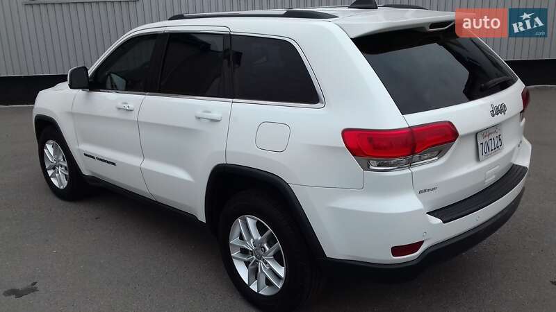 Внедорожник / Кроссовер Jeep Grand Cherokee 2016 в Сумах