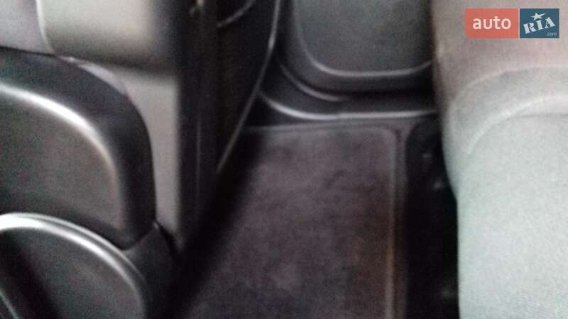 Внедорожник / Кроссовер Jeep Grand Cherokee 2016 в Сумах