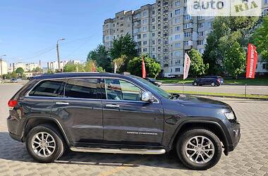 Внедорожник / Кроссовер Jeep Grand Cherokee 2015 в Хмельницком