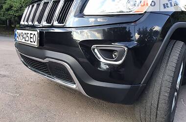 Внедорожник / Кроссовер Jeep Grand Cherokee 2015 в Житомире