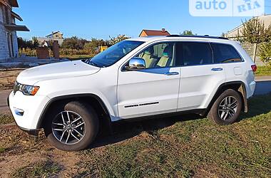 Внедорожник / Кроссовер Jeep Grand Cherokee 2017 в Полтаве