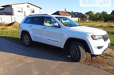 Внедорожник / Кроссовер Jeep Grand Cherokee 2017 в Полтаве