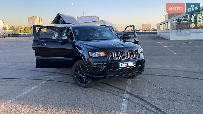 Jeep Grand Cherokee 2017