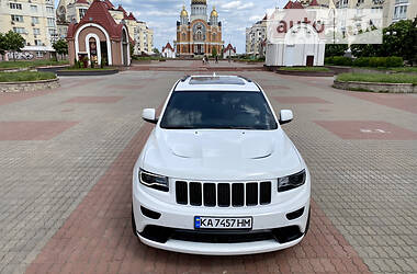 Внедорожник / Кроссовер Jeep Grand Cherokee 2016 в Киеве