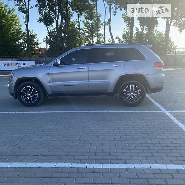 Внедорожник / Кроссовер Jeep Grand Cherokee 2018 в Ровно