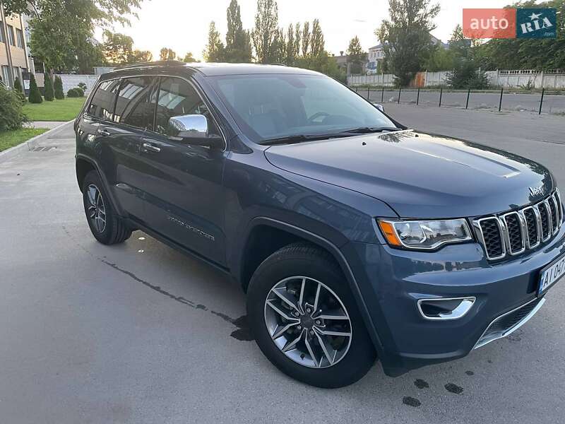Внедорожник / Кроссовер Jeep Grand Cherokee 2019 в Киеве
