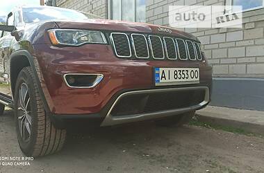 Внедорожник / Кроссовер Jeep Grand Cherokee 2017 в Киеве