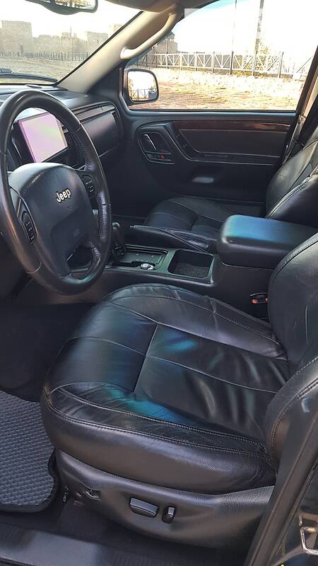 Внедорожник / Кроссовер Jeep Grand Cherokee 2003 в Одессе