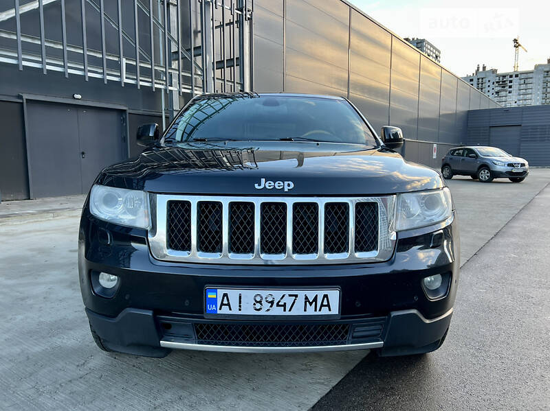 Позашляховик / Кросовер Jeep Grand Cherokee 2012 в Києві