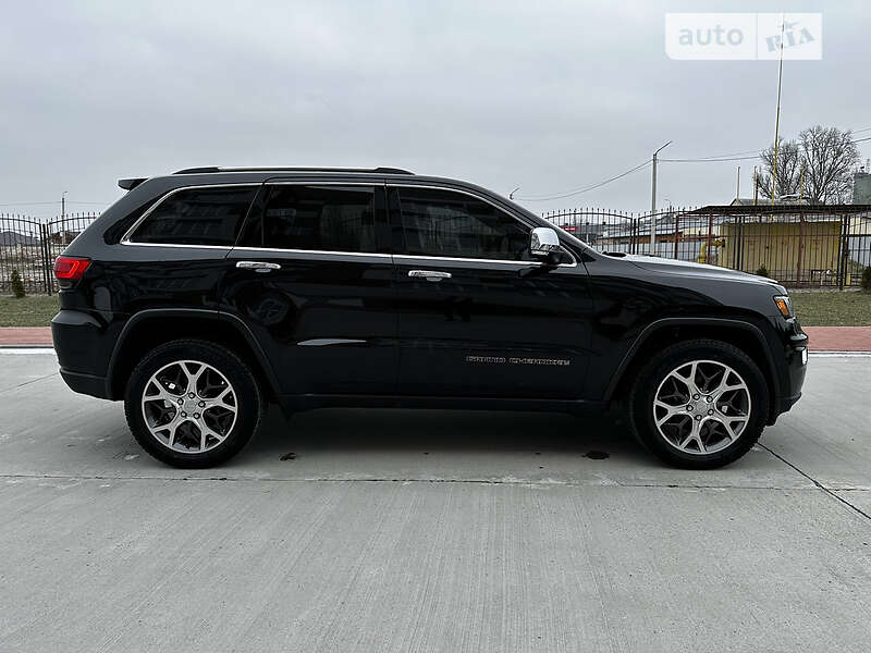 Внедорожник / Кроссовер Jeep Grand Cherokee 2019 в Кременчуге