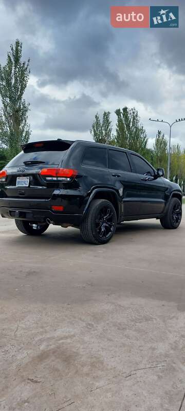 Внедорожник / Кроссовер Jeep Grand Cherokee 2020 в Кривом Роге