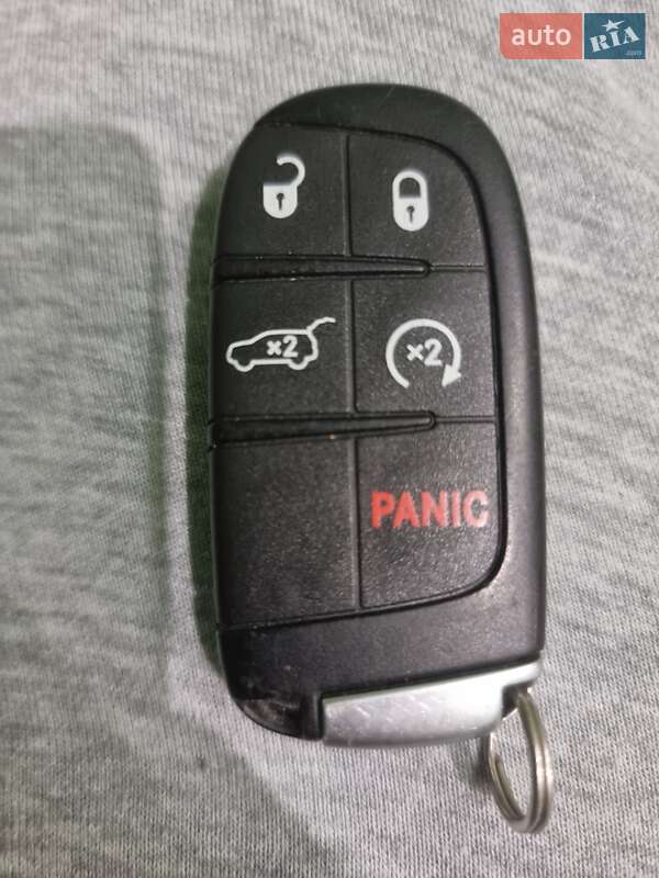 Внедорожник / Кроссовер Jeep Grand Cherokee 2017 в Ивано-Франковске фото 35 Внедорожник / Кроссовер Jeep Grand Cherokee 2017 в Ивано-Франковске