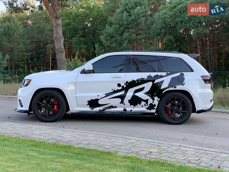 Внедорожник / Кроссовер Jeep Grand Cherokee 2018 в Киеве