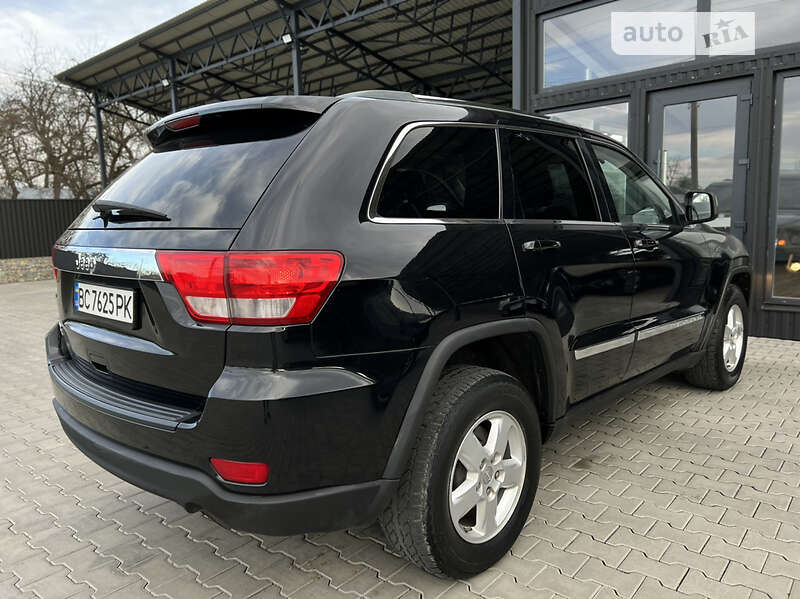 Внедорожник / Кроссовер Jeep Grand Cherokee 2010 в Коломые