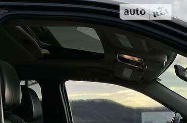 Внедорожник / Кроссовер Jeep Grand Cherokee 2010 в 