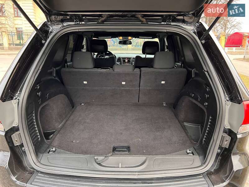 Внедорожник / Кроссовер Jeep Grand Cherokee 2015 в Киеве