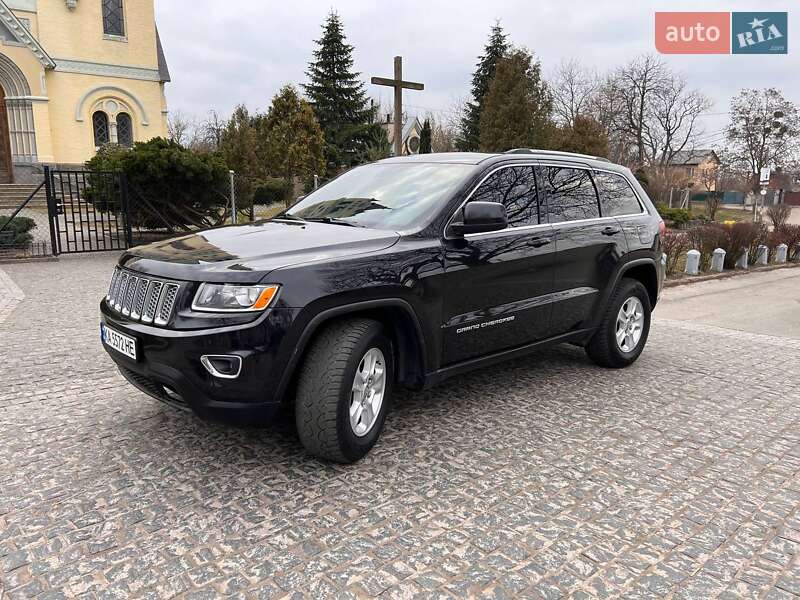 Внедорожник / Кроссовер Jeep Grand Cherokee 2015 в Киеве