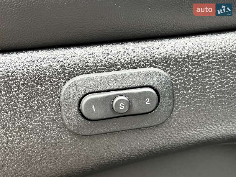 Внедорожник / Кроссовер Jeep Grand Cherokee 2019 в Одессе