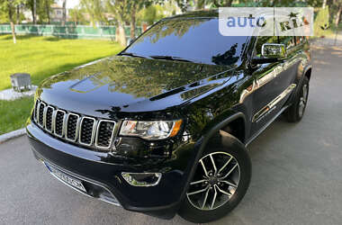 Позашляховик / Кросовер Jeep Grand Cherokee 2020 в 