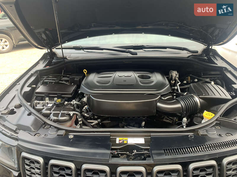 Позашляховик / Кросовер Jeep Grand Cherokee 2019 в Кривому Розі