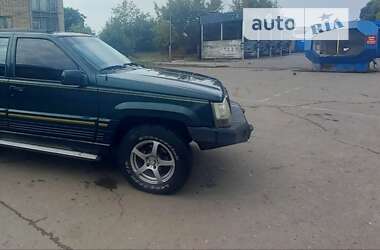 Внедорожник / Кроссовер Jeep Grand Cherokee 1994 в Славянске