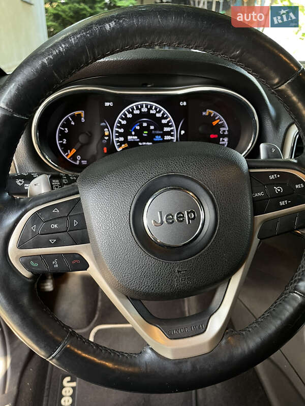 Позашляховик / Кросовер Jeep Grand Cherokee 2013 в Самборі