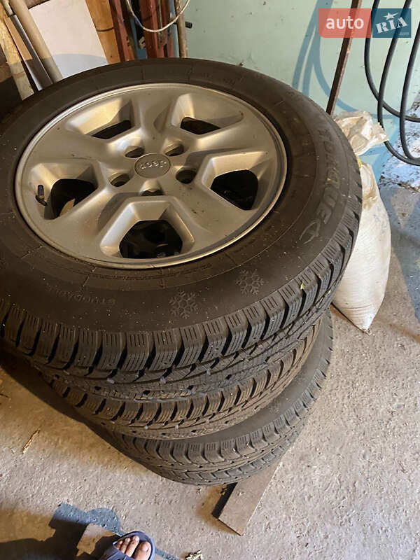 Позашляховик / Кросовер Jeep Grand Cherokee 2016 в Кропивницькому