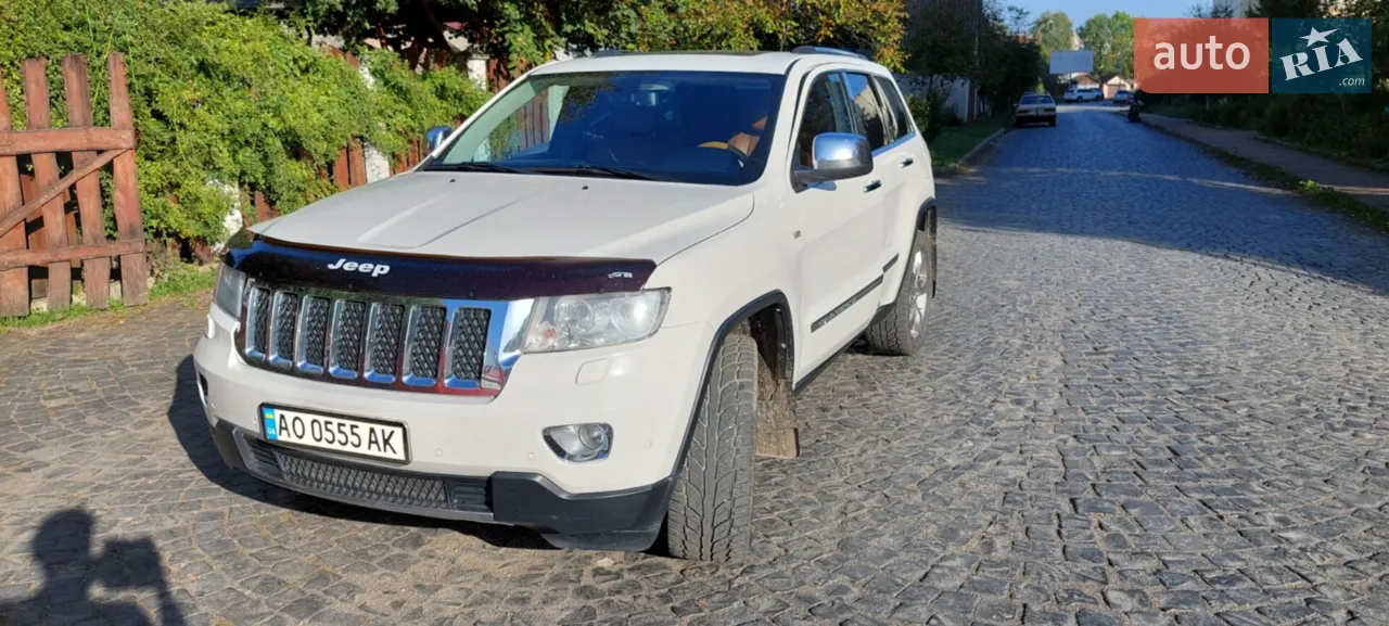 2013 Jeep Grand Cherokee - мініатюра 25
