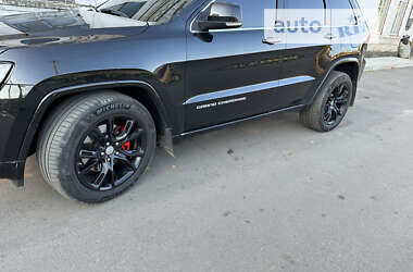 Позашляховик / Кросовер Jeep Grand Cherokee 2015 в Тростянці