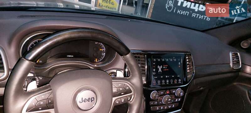 Внедорожник / Кроссовер Jeep Grand Cherokee 2020 в Кривом Роге