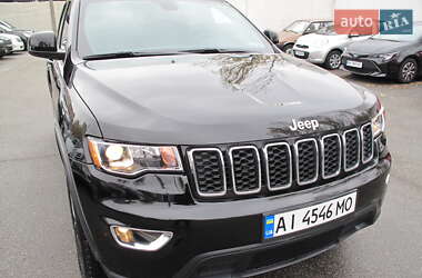 Позашляховик / Кросовер Jeep Grand Cherokee 2020 в Києві