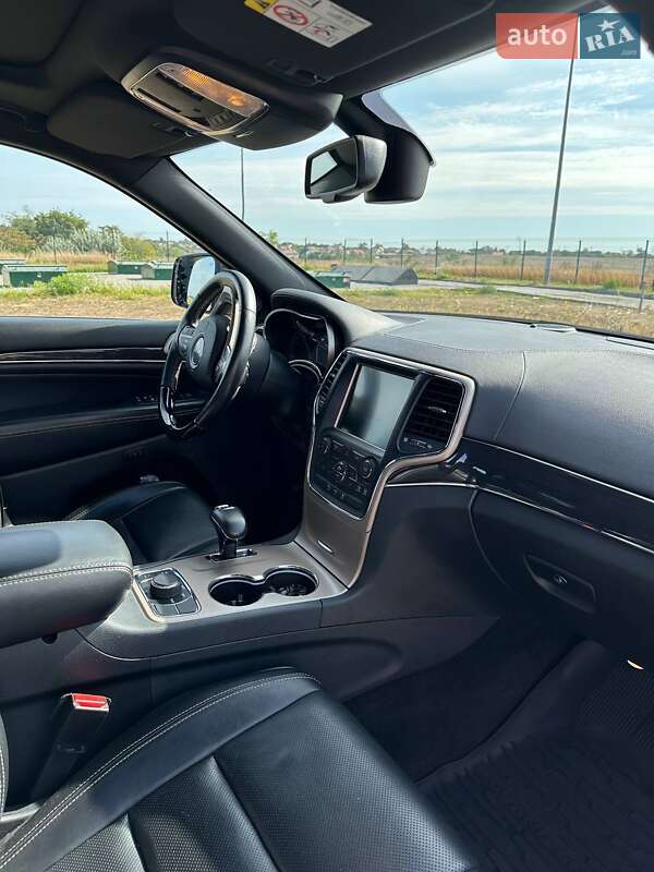 Внедорожник / Кроссовер Jeep Grand Cherokee 2015 в Одессе фото 14 Внедорожник / Кроссовер Jeep Grand Cherokee 2015 в Одессе