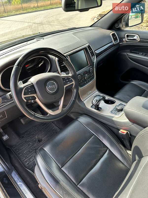 Внедорожник / Кроссовер Jeep Grand Cherokee 2015 в Одессе фото 16 Внедорожник / Кроссовер Jeep Grand Cherokee 2015 в Одессе