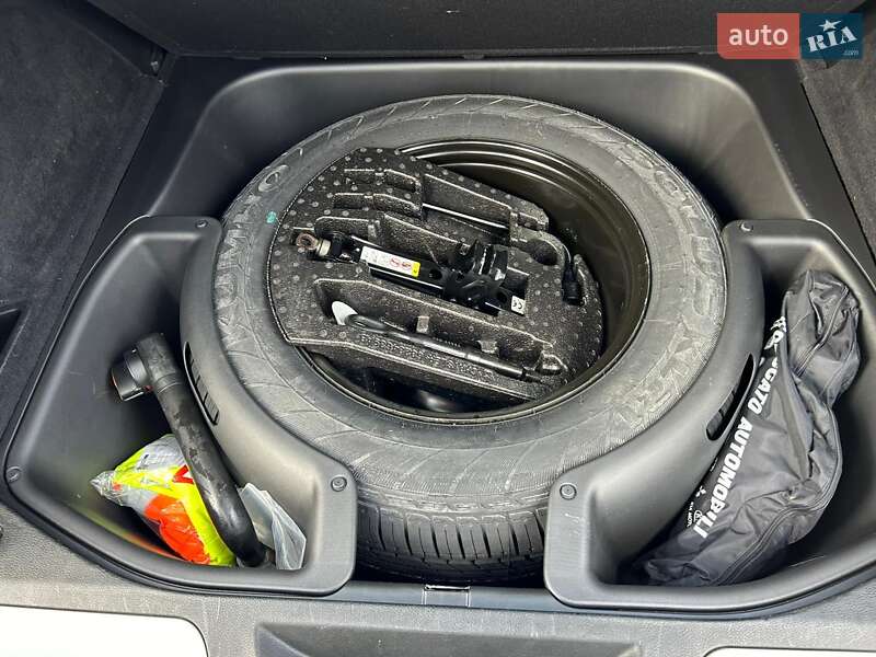 Внедорожник / Кроссовер Jeep Grand Cherokee 2018 в Тернополе