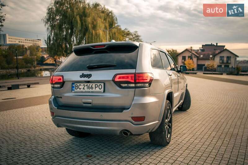 Внедорожник / Кроссовер Jeep Grand Cherokee 2018 в Львове