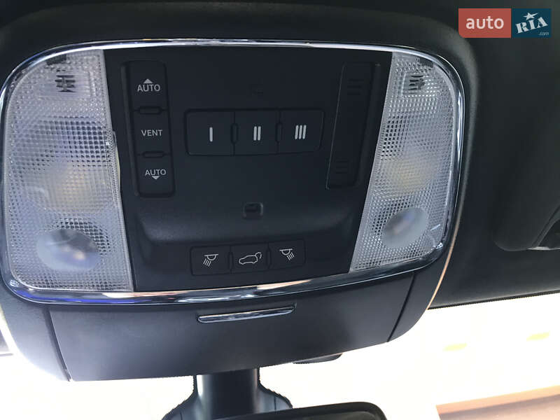 Внедорожник / Кроссовер Jeep Grand Cherokee 2019 в Львове